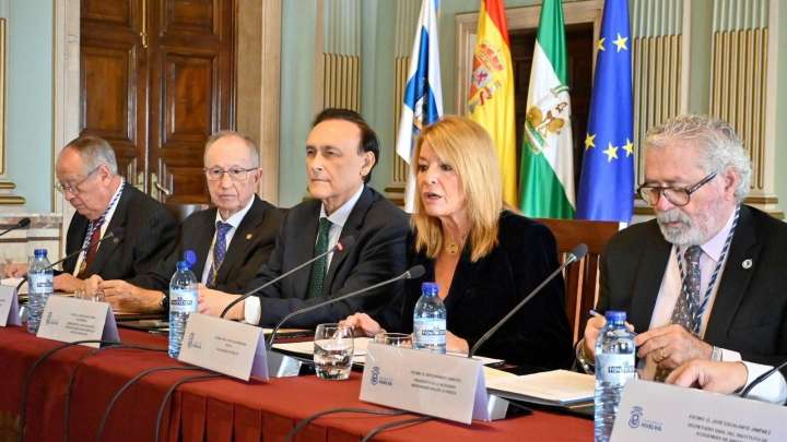 El Ayuntamiento de Huelva acoge la apertura del Curso Académico del Instituto de Academias de Andalucía