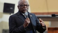 Clyburn agrees with Obama: US 'not ready' for female president