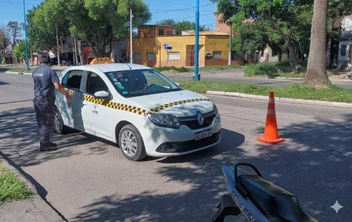 Realizan más controles a los taxis tras las denuncias por presuntos “relojes adulterados”