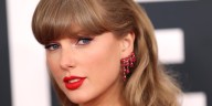 Taylor Swift Has Perfect Response to Those Wanting Her to ‘Just Go Away’ | Taylor Swift 