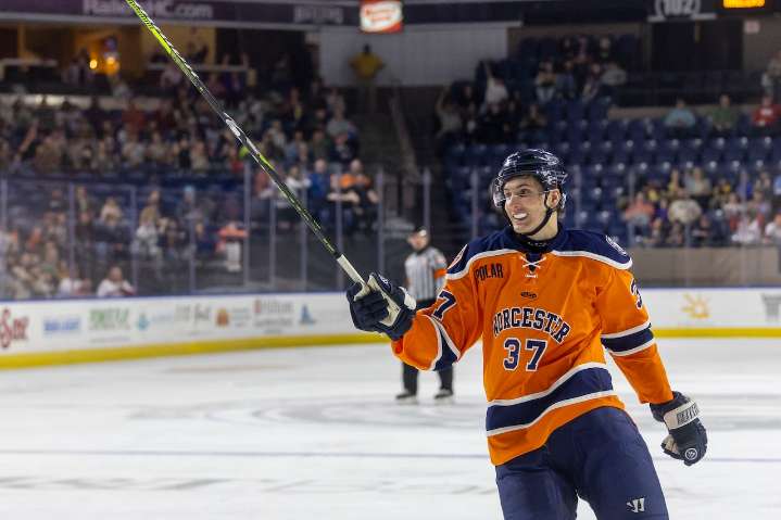 Four different scorers fuel the Railers past Maine