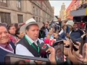 Está colapsado el Zócalo porque venimos a apoyar a la Presidenta’: Monreal