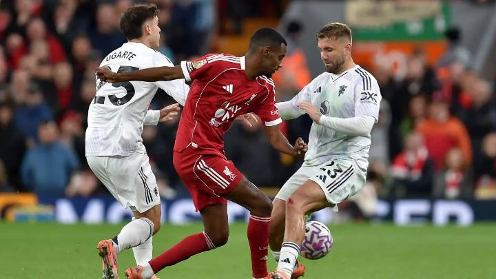 Golpe certero desde Bayern Múnich a figuras de Liverpool; "tienen mucha estrella, pocos obreros"