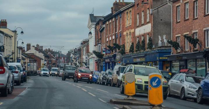 Illegal zig-zag parking sparks police crackdown
