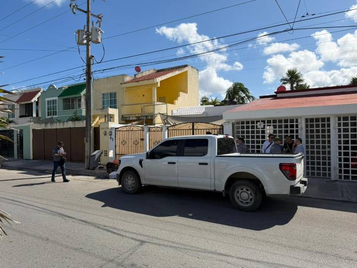 Hallan droga durante la recuperación de una vivienda en el Residencial Santa Fe en Cancún (VIDEO)