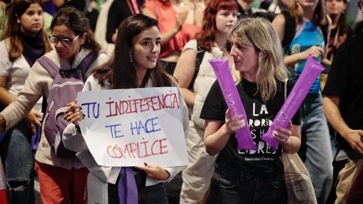 Canarias registra 6.662 casos activos de violencia de género, según el último informe de Interior