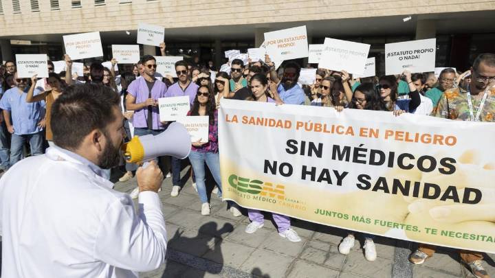 El 18% de los médicos secunda la huelga nacional en Canarias