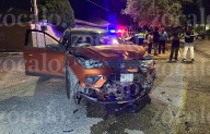 Por andar de ‘vivo’ conductor provoca choque en colonia Los Lagos