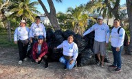 Zofemat Isla Mujeres realiza brigada de limpieza en Isla Blanca
