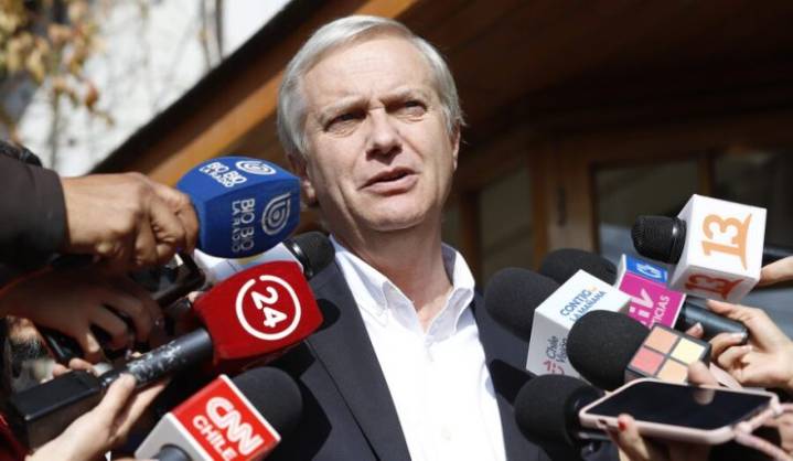 Kast desdramatiza las declaraciones de Meza sobre conmutación de penas, incluyendo violadores de niños: "No nos equivocamos"