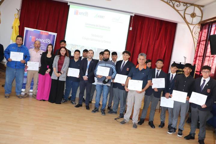 Más de 60 trabajadores y estudiantes acreditan sus competencias como soldadores