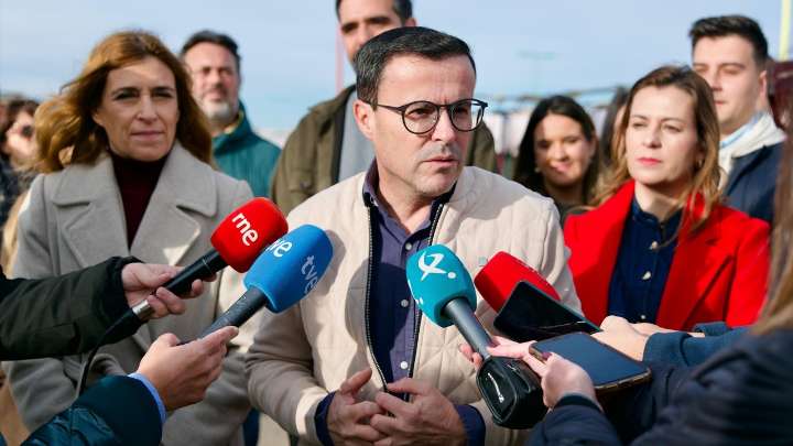 Gallardo defiende que en el PSOE "no caben ni los machistas, ni los abusadores", y pide la baja de quienes hayan cometido abusos