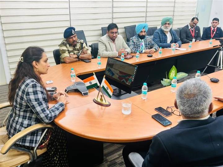 24×7 Control Room Set Up at Shaheed Bhagat Singh International Airport to Facilitate Passengers