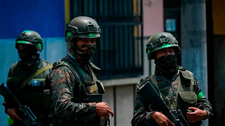 Cártel de Sinaloa irrumpe en Guatemala y deja cuatro muertos, entre ellos un soldado