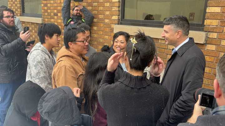 Hmong refugee Lue Yang released by ICE after months in prison