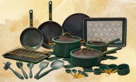Walmart’s Thyme and Table cookware set is on sale with free shipping