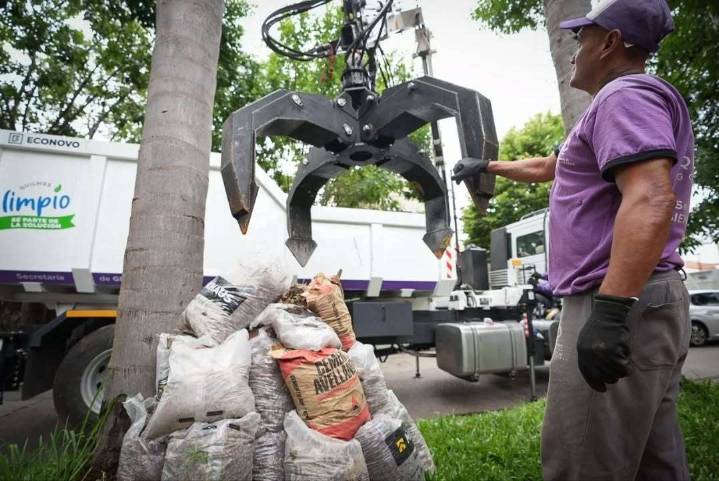 El Municipio recolectó residuos voluminosos en Bernal y Don Bosco