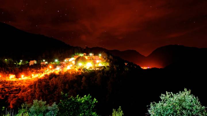 El pueblo de Portugal que se convierte en una 'Aldea de Navidad' ecológica: 170 habitantes y una decoración de cuento de hadas