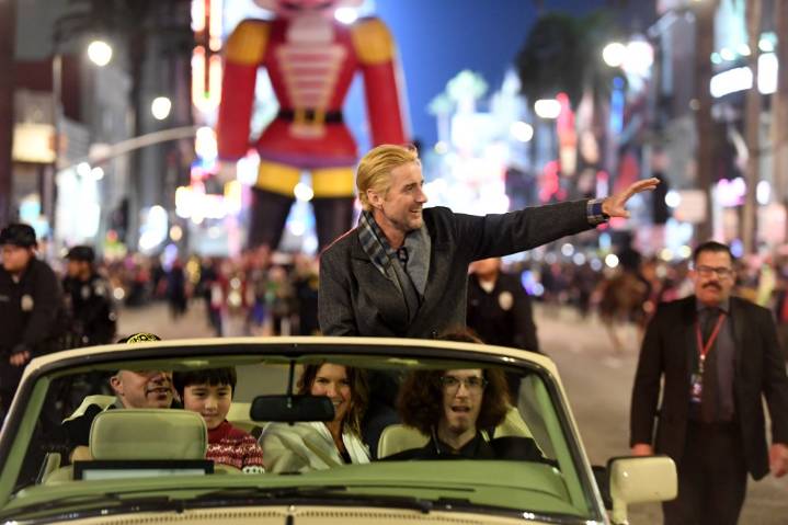 Hollywood’s parade rolls out the holidays anew for Angelenos