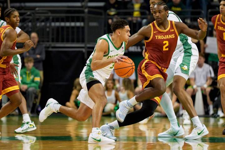 Deadspin | Chad Baker-Mazara, No. 24 USC edge Oregon in Big Ten opener