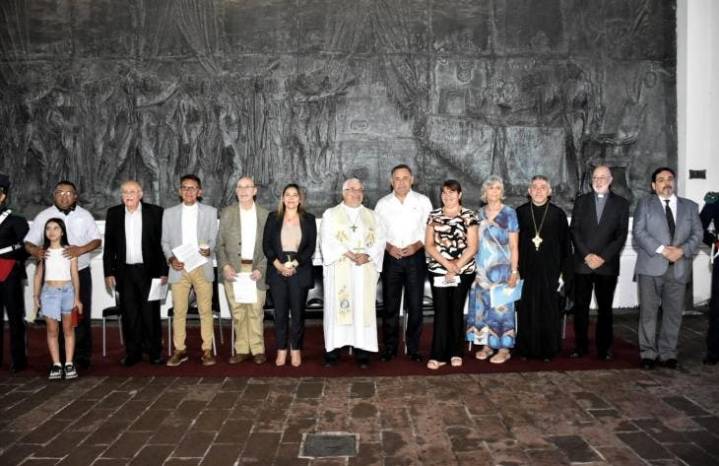 Encuentro interreligioso en la Casa Histórica: un llamado a la paz y la unidad para cerrar el año