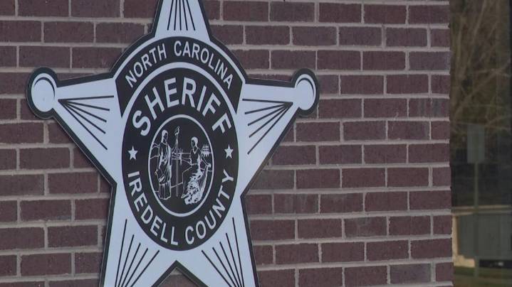 Registered sex offender arrested for training juveniles at Mooresville business