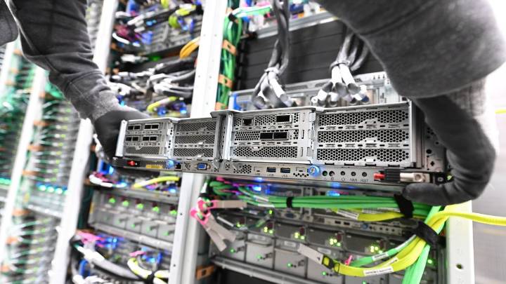 Amazon challenges competitors with on-premises Nvidia 'AI Factories'