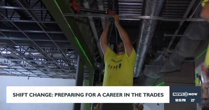 More Wisconsin students choose trades over college as apprenticeship programs grow