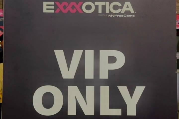 Exxxotica puts the ‘XXX’ in Dulles Expo Center