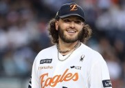 Cody Ponce, MVP de Corea, firma tres años y 30 millones con Toronto Blue Jays