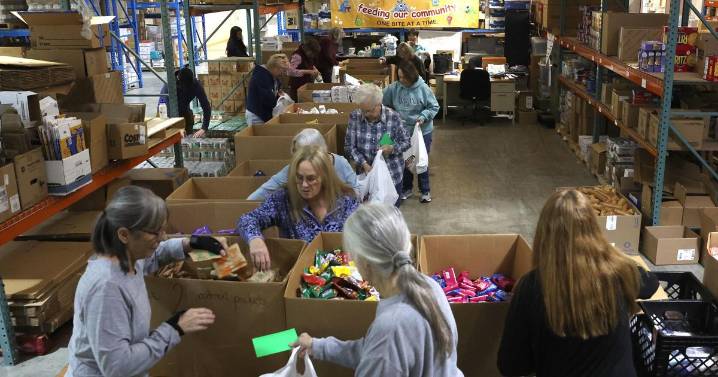 Photo: Backpack meals prepared for Billings students
