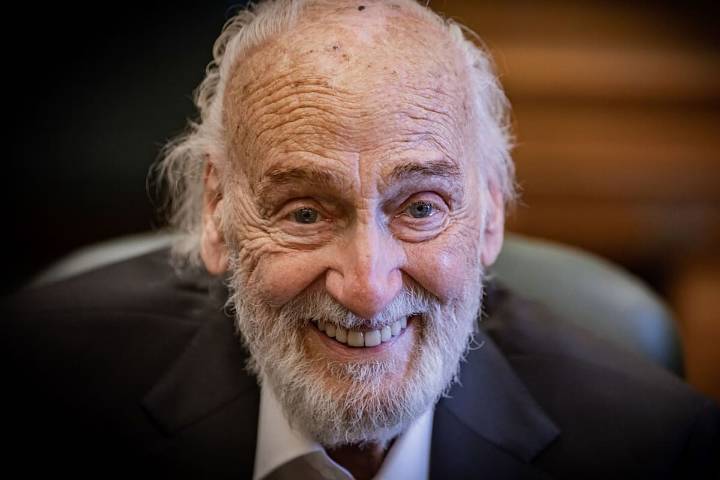 Luto en el espectáculo. Murió Héctor Alterio y las redes se llenaron de emotivos mensajes de despedida