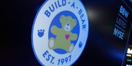 Build-A-Bear stock falls 15% as it reveals the real hit from tariffs, at last
