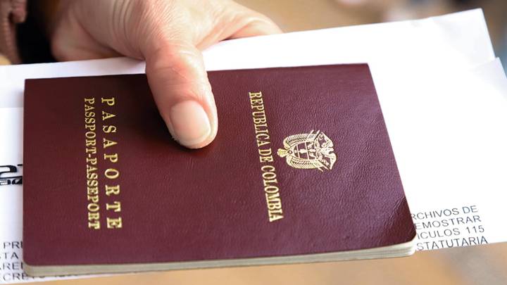 Contraloría alerta graves fallas de financiación en nuevo modelo de pasaportes e incumplimiento en transporte y nacionalización de maquinaria