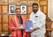 Himachal : Telangana Minister calls on Chief Minister
