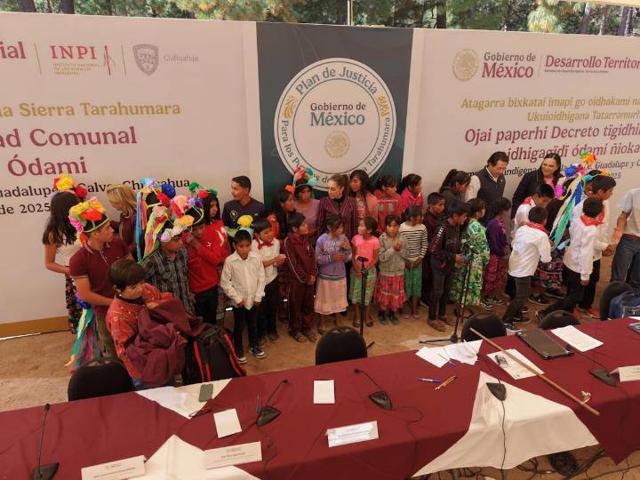 Sheinbaum entrega más de 3 mil hectáreas al Pueblo Ódami: “Se hace justicia territorial”, asegura