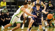 See photos as Oregon Ducks men's basketball hosts UC Davis Aggies