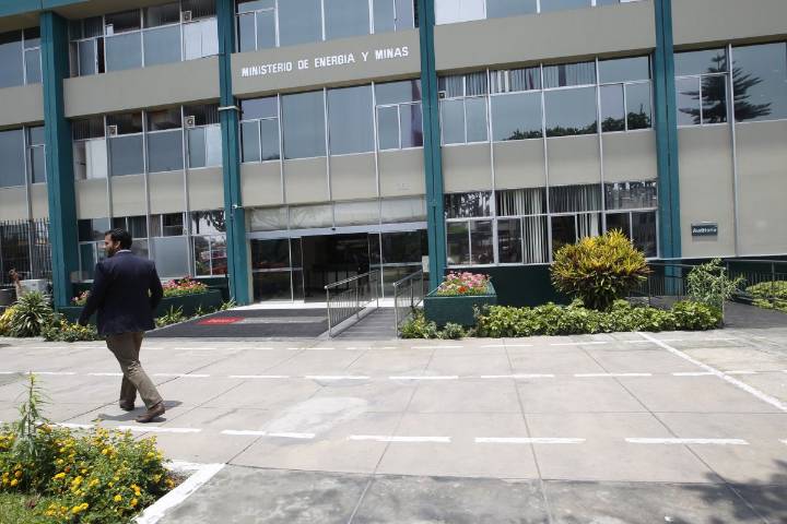 Cuestionan designación de nuevo viceministro de Hidrocarburos