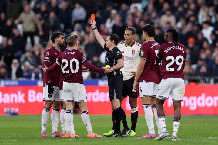 Paqueta's temper and ill-discipline are the last things West Ham need in a relegation battle