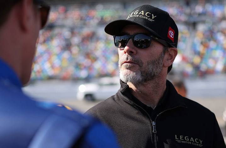 Jimmie Johnson’s NASCAR Driver Sends Ripples Through Garage With Early Retirement Confession Jimmie Johnson’s Legacy Motor Club makes waves in NASCAR as one of its drivers reveals plans for an early r