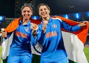 Mandhana congratulates Harmanpreet after PCA unveil stand in her honour