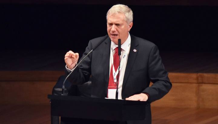 Kast acusa "desconexión de la realidad" del Presidente Boric por frase "Chile no se cae a pedazos"