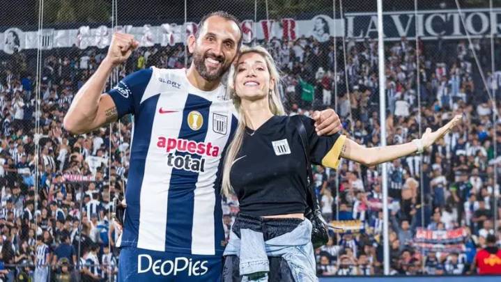 "Arriba Alianza toda la vida": esposa de Hernán Barcos se despide de la hinchada con emotivo mensaje
