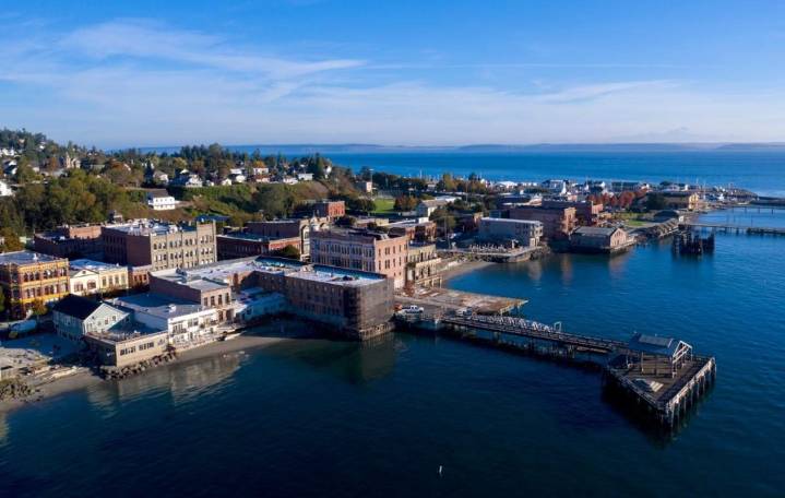 Survey: Port Townsend Looks Like a Hallmark Movie Waiting to Happen