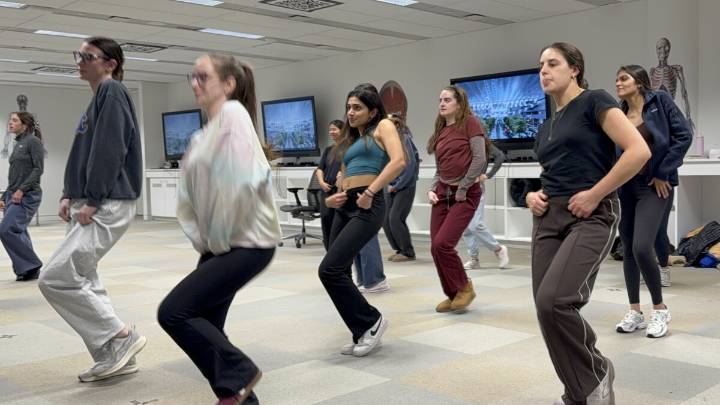 Medical students cut loose with ‘Doc Opera’ at Case Western Reserve University