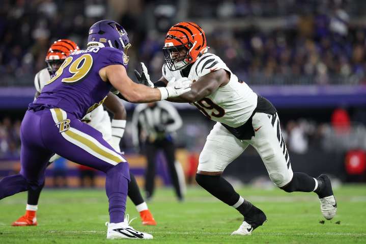 Which Bengals defenders have stepped up the most in Trey Hendrickson’s absence? Roundup
