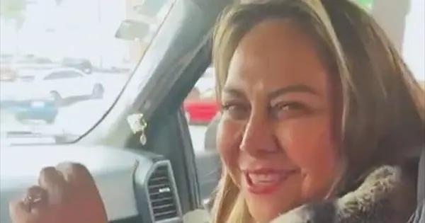 Sara Rocha presume auto rifado por Gallardo: "Dios te bendiga, gobernador", dice