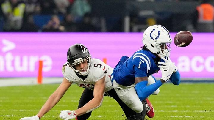 Colts' Sauce Gardner leaves with calf injury but thinks his Achilles tendon is OK