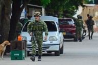 Petro ordena "atacar" al ELN ante confinamiento contra civiles