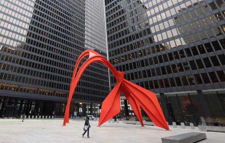 Former Summit police chief faces trial on bribery charges